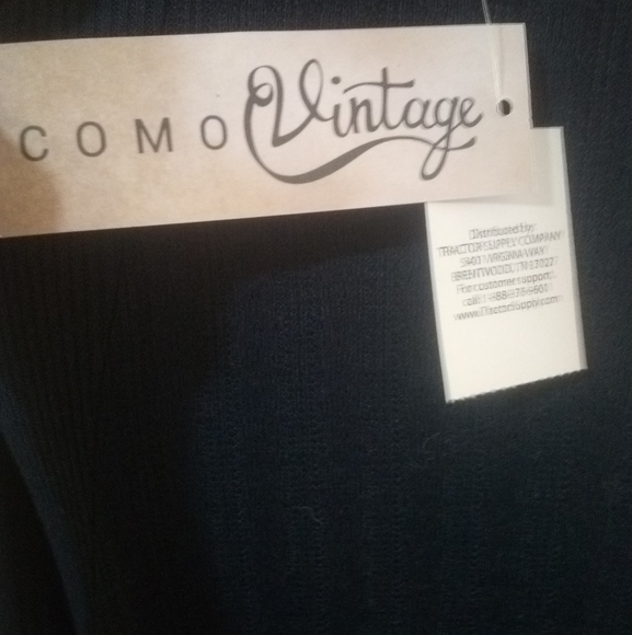 Como Vintage Sweaters Navy Blue Light Weight Textured Sweater Long